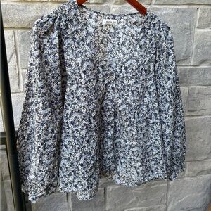 A Bronze Age Floral Print Women's Blouse